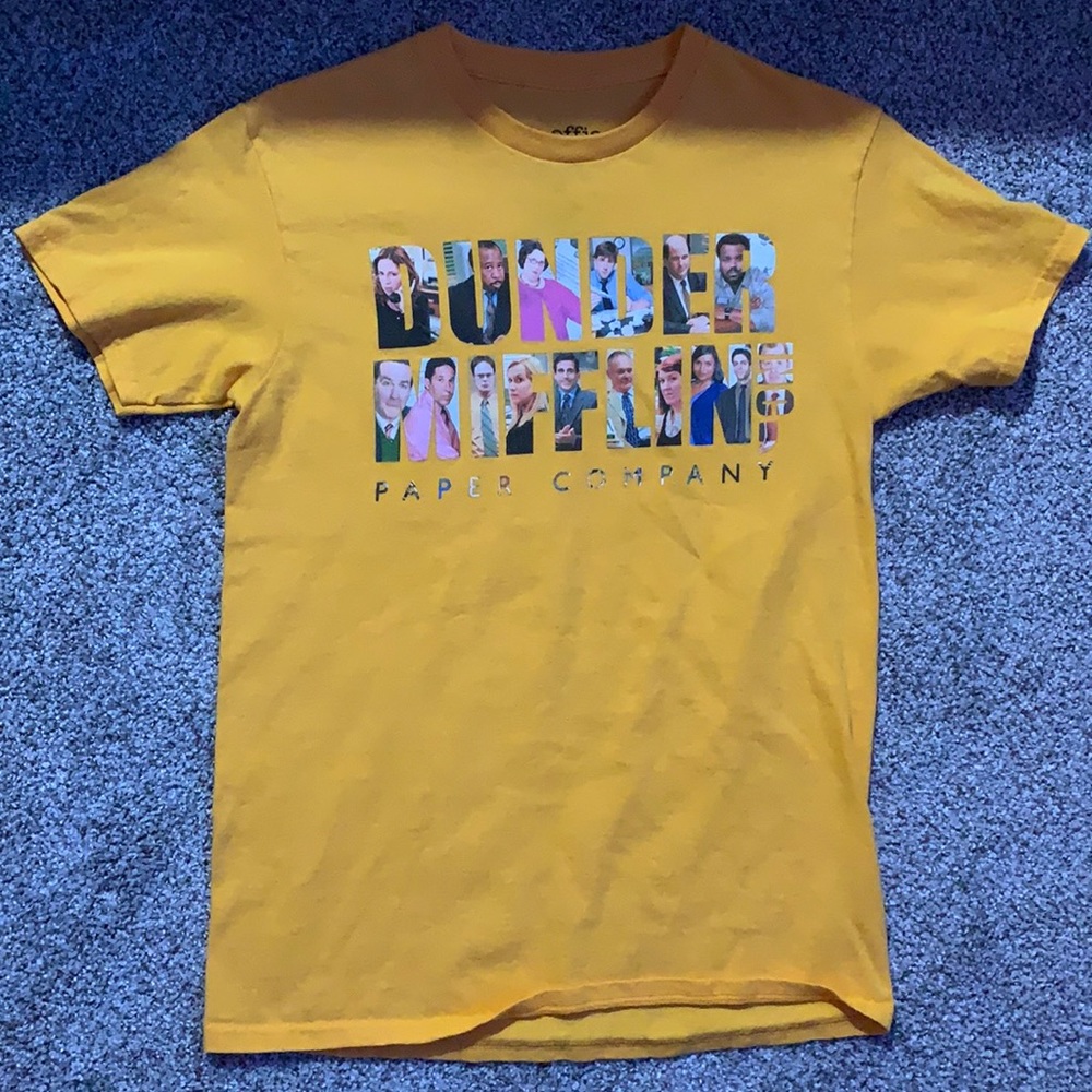 Dunder Mifflin t-shirt